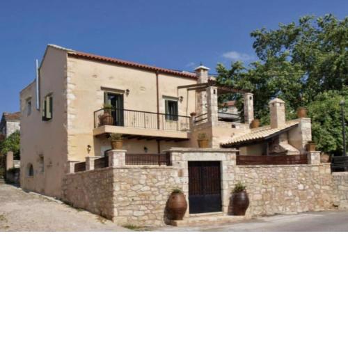 Traditional Villa in Vamos