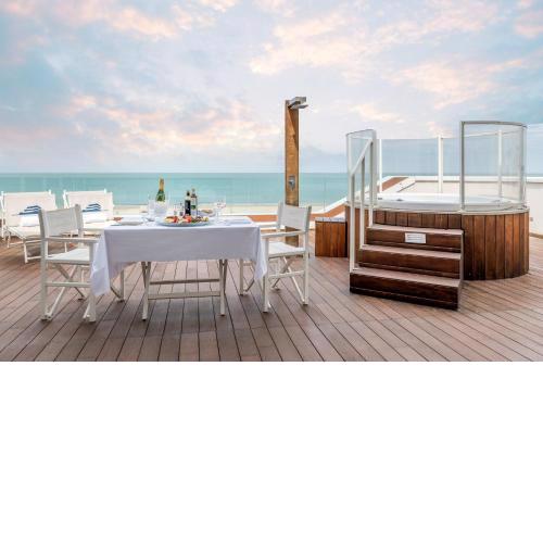 Trampolines Suite Hotel