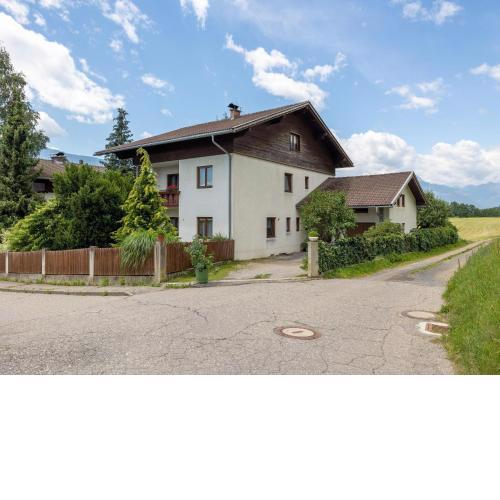 Tranquil Holiday Home in Aywaille with bubble bath
