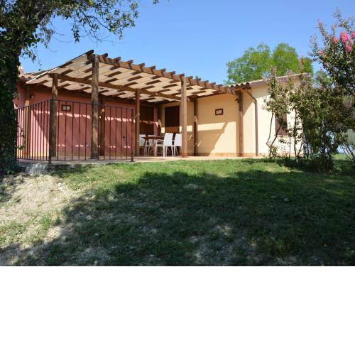 Tranquil holiday home in Spoleto with private pool