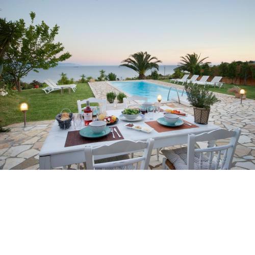 Trapezaki Villas