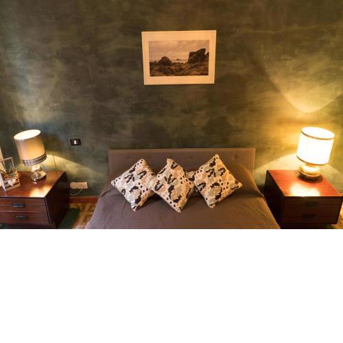 Trastevere Corner Eight