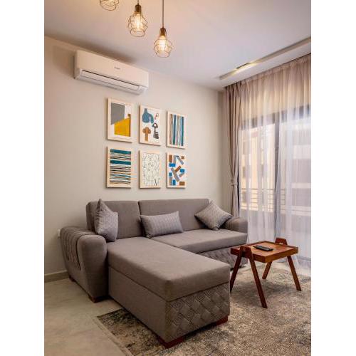 Travelholic Residence Golden Gates