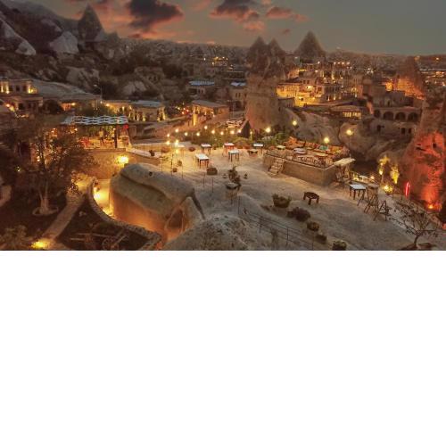 Traveller's Cave Hotel