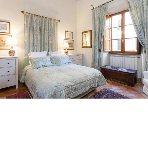 TreasureRome Luxury Collection Daphne Terrace
