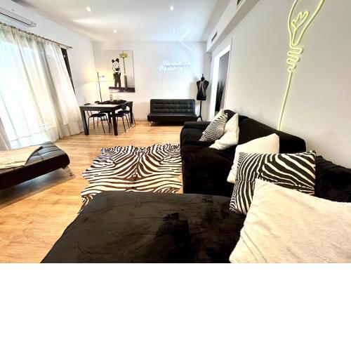 Trendy Large apartment Sagrada Familia Park Guell