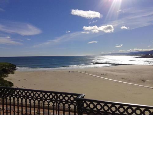 Tres dormitorios con magníficas vistas al mar