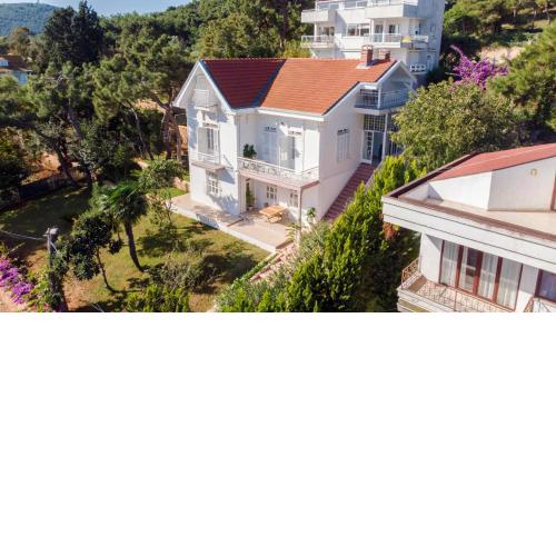 Triada Hotel Büyükada
