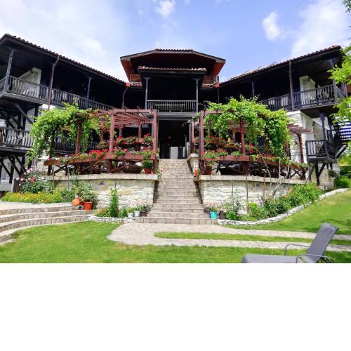 Trifon Zarezan Family Hotel