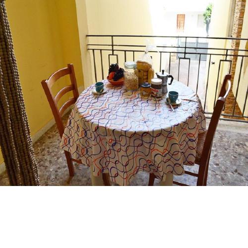 Trilocale In Centro a 50 Mt Mare