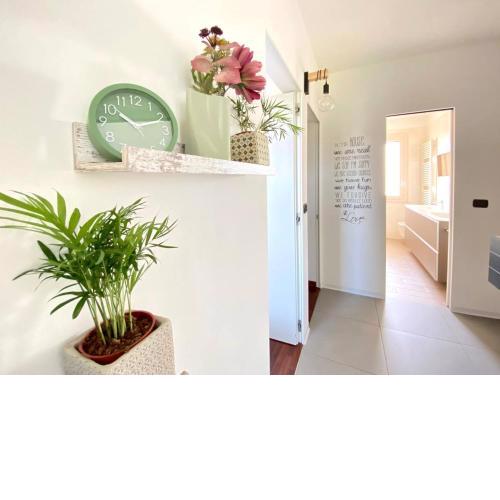 Trilogy HOUSE near VENICE, beaches and OUTLET