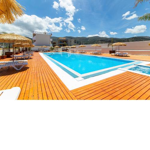Triton Hotel