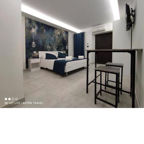Tropea Travel's House