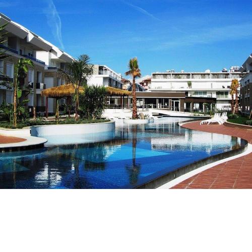 Tropical Gardens is a 2 bed 1st floor private home