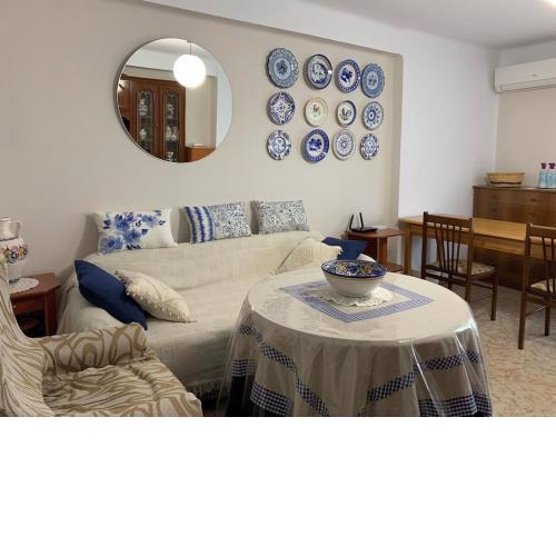 TRUJILLO CUÉNTAME -Apartamento bien equipado, de fácil aparcamiento y acceso-Ideal punto de partida de sus rutas