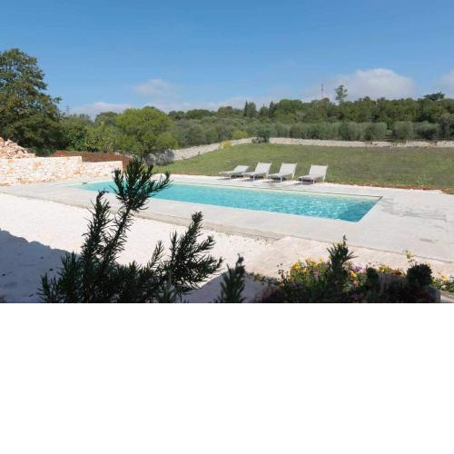 Trullamia with exclusive pool