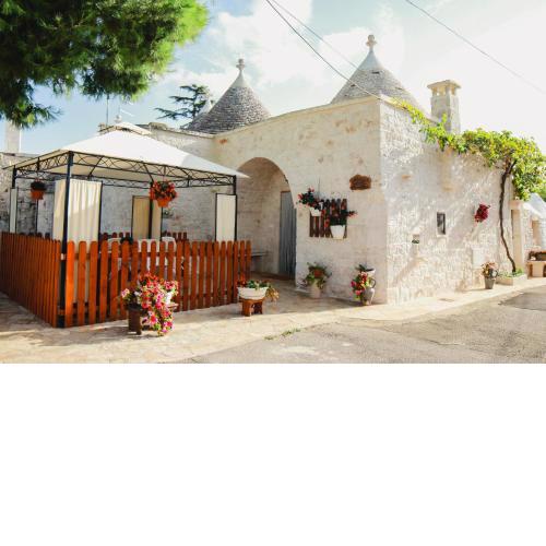 Trulli Borgo Lamie