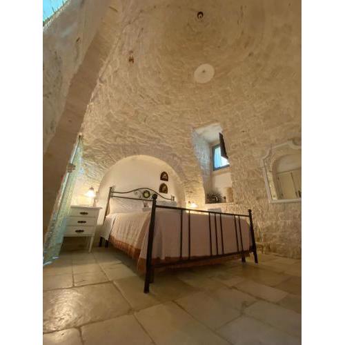 Trulli Occhi Di Pietra