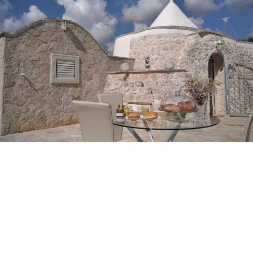 Trullo Bianco Ulivo