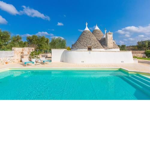 Trullo del Mandarino con piscina