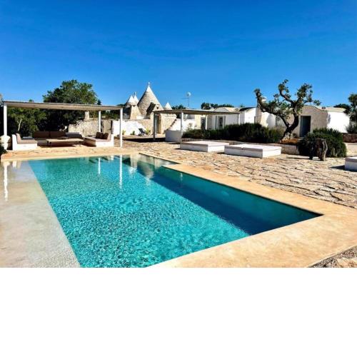 Trullo Nostress with pool