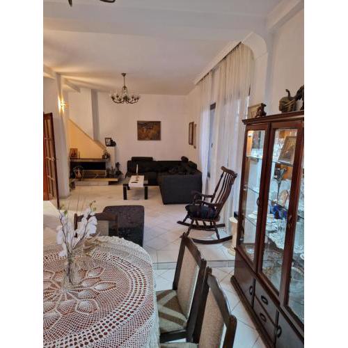 Tsar Simeon, 2 bedroom, living room and fireplace