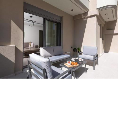 Tsatos Luxury Residence
