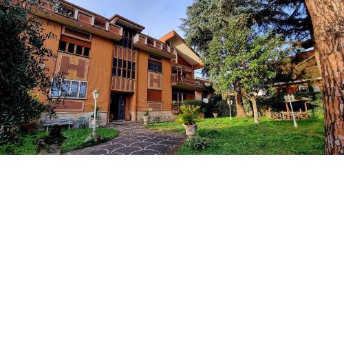 TSUKI House