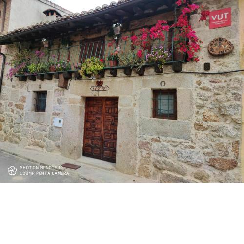 Tu Casa de Pueblo