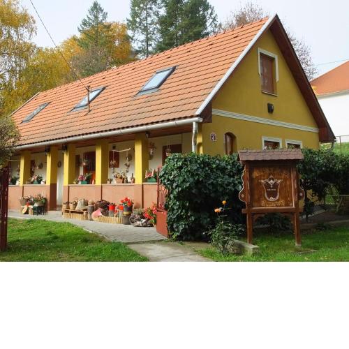 Tulipán Ház