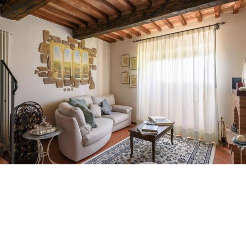 Tuscany Balcony: Crete Senesi