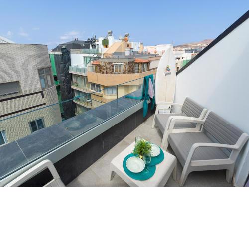 Tusity YEAH Apartments