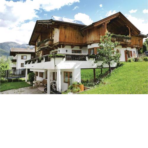Two-Bedroom Apartment in Kartitsch