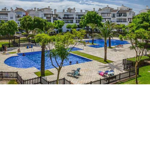 Two bedroom apartment overlooking the pool - CO1222LT