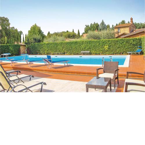 Two-Bedroom Holiday home Castiglino del Lago PG 0 05