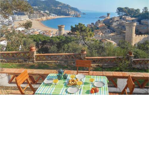 Two-Bedroom Holiday Home in Tossa de Mar