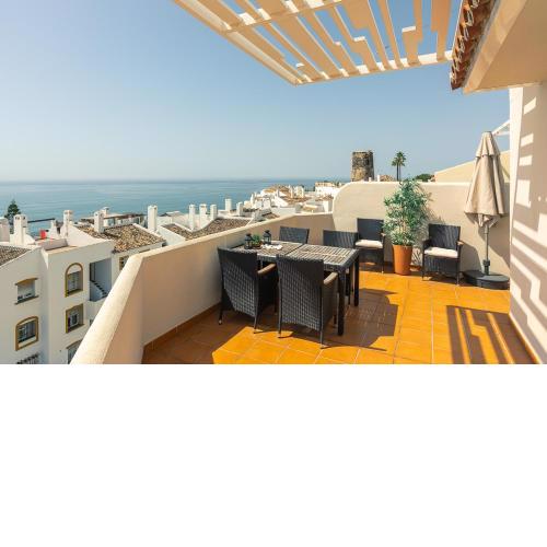 Two bedroom penthouse in Torremuelle Benalmádena