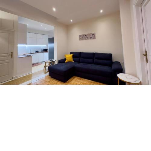 Two Bedrooms, Luxury Apartment T.A.N. Efroniou