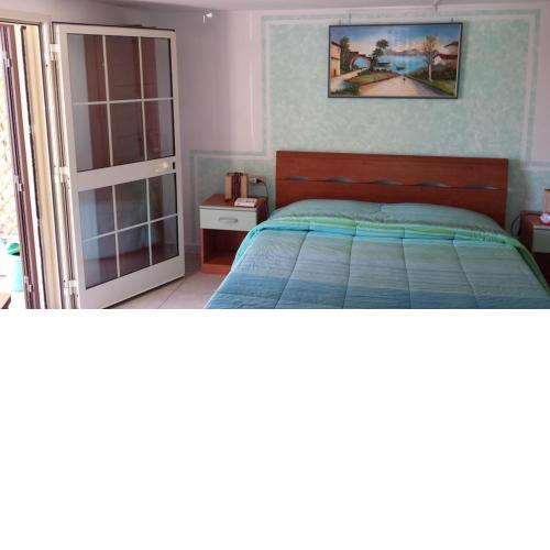 Two rooms on the Tuscan hills just 11 km from the sea price crisis