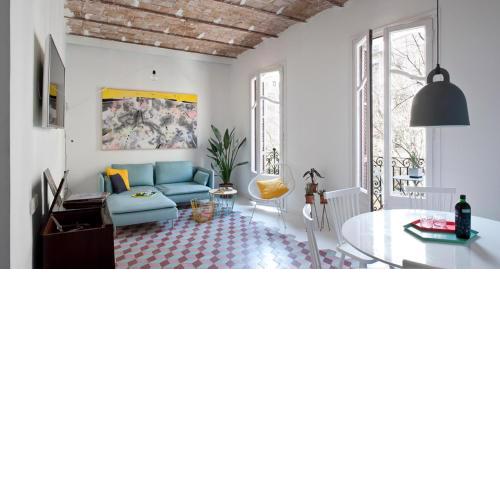 Tyche apartment