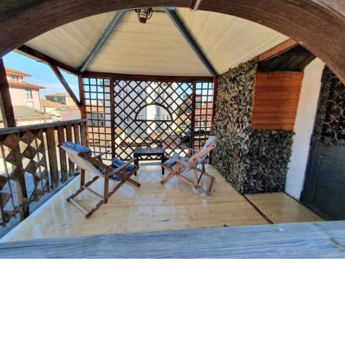 Typical mountain mansarda close to Fiera Rho Milano MIND