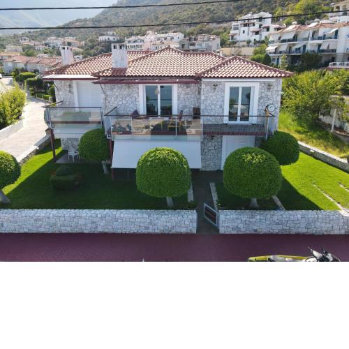 Tyros Boutique Houses Villas
