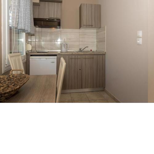Tzamtzis Apartments