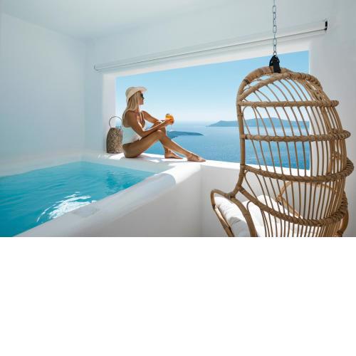 U & ME SUITES