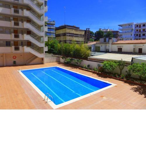 UHC DECATHLON APARTMENTS