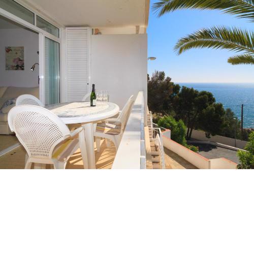 UHC El Buen Retiro Apartments