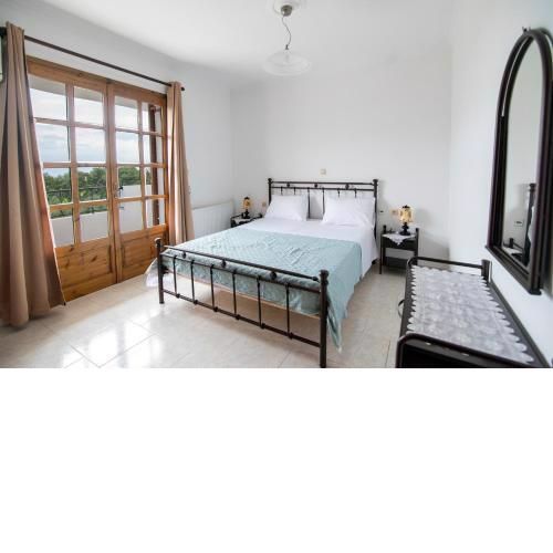 Uliveto 3bd Rustic House