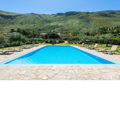 Ulivo Blu Holiday Homes
