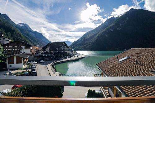 Una Civetta sul Lago