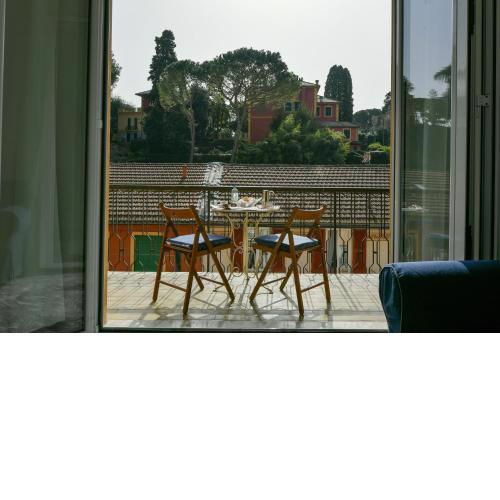 Una Finestra su Villa Durazzo by Wonderful Italy
